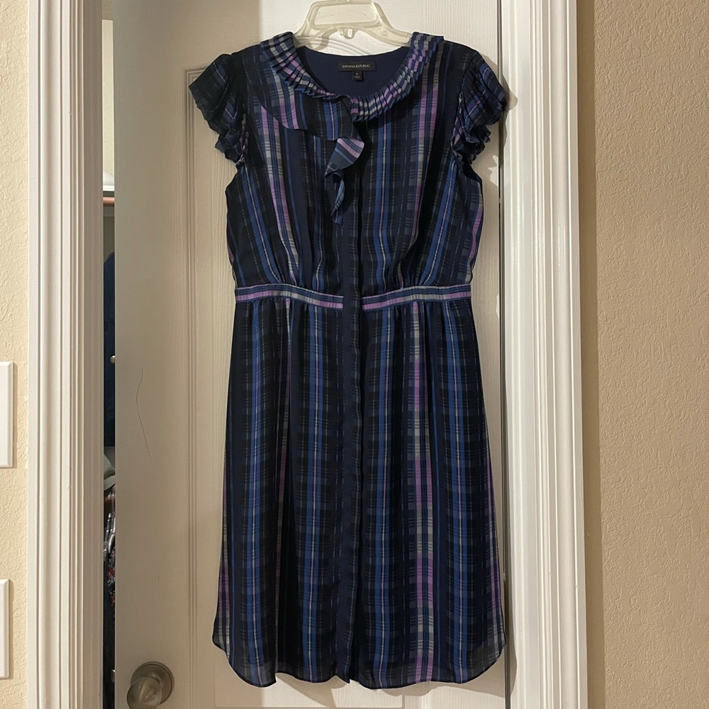 BANANA REPUBLIC Ruffle Dress 🌷(NWOT)